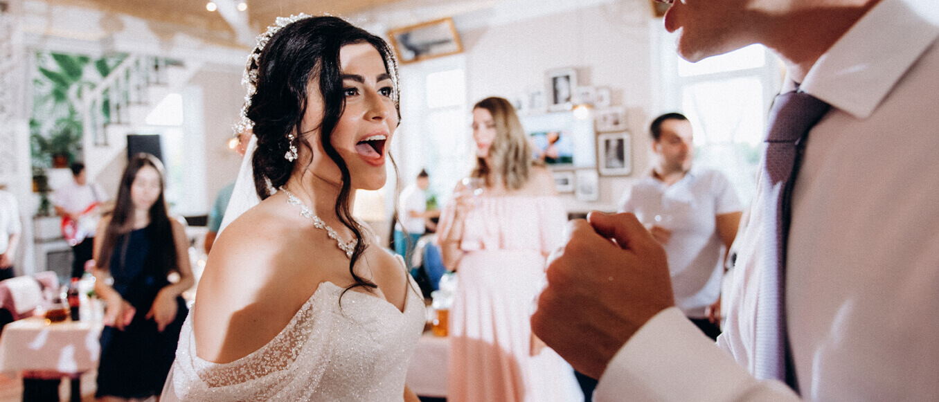 Authentic Emotion Capture in Wedding Videography
