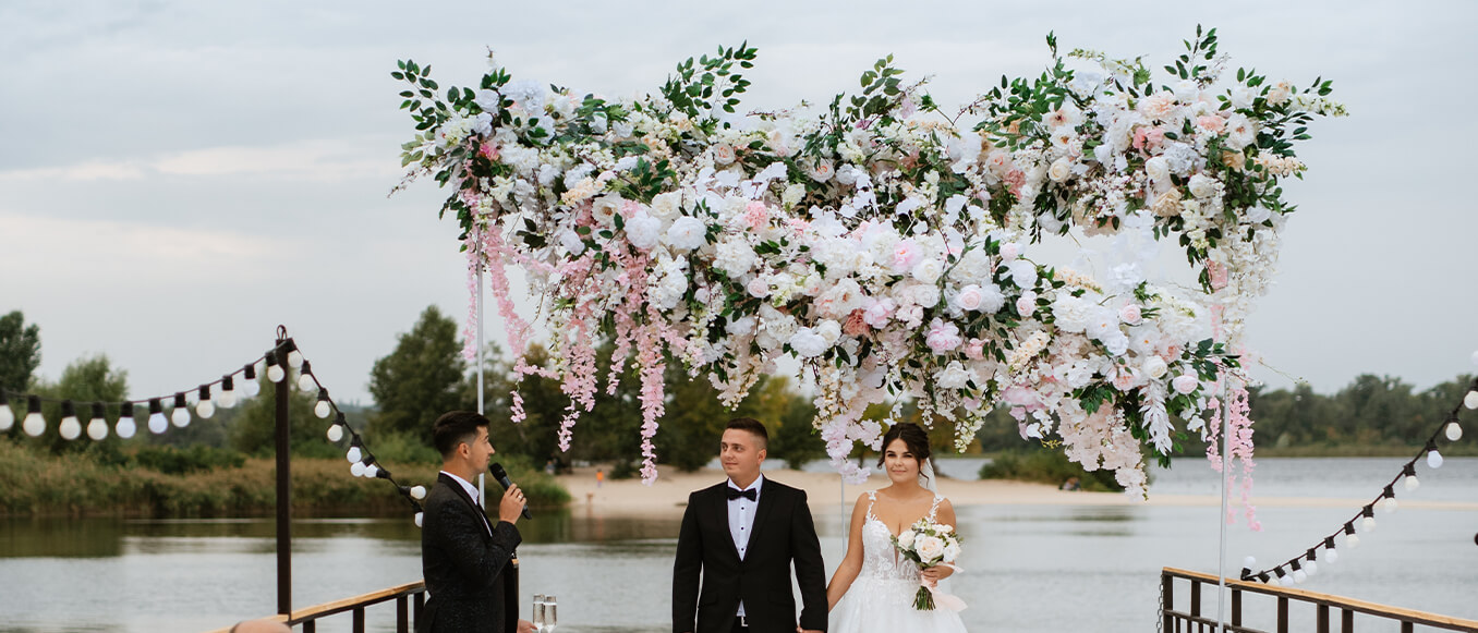 Considerações sobre o clima para a videografia de um casamento no destino